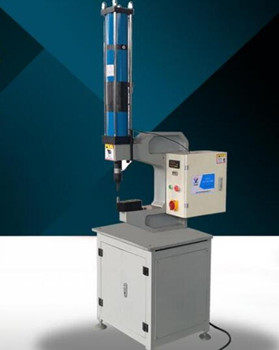 自動(dòng)送料鉚接機(jī)對(duì)板件表面有沒(méi)有要求？