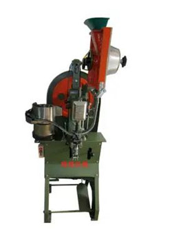 鉚接機鉚接時出現(xiàn)裂紋是怎么回事？