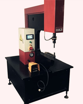 鉚接機是不是價格越便宜性價比越就越高？