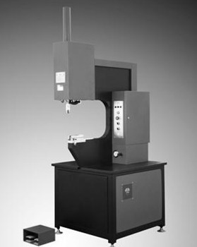 液壓鉚接機(jī)鉚接后出現(xiàn)裂紋的原因有哪些？